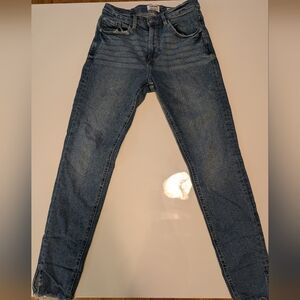 Kensie - Size 6 - Jean